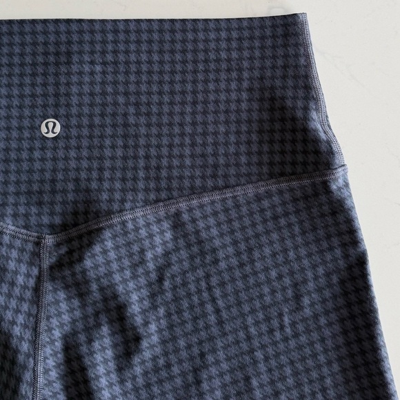 lululemon align 4” houndstooth - Picture 7 of 15